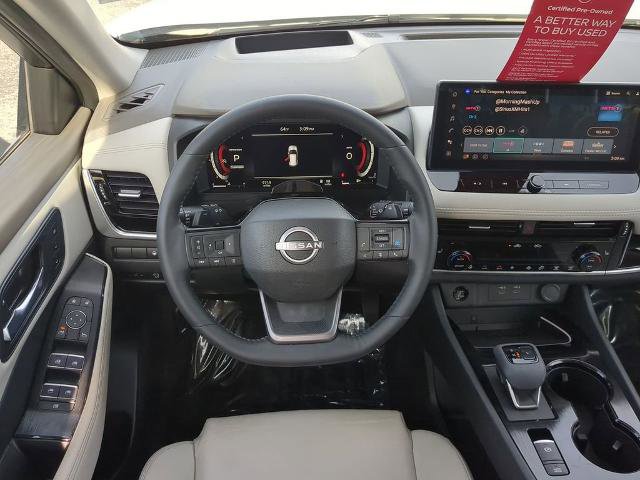 Certified 2025 Nissan Rogue SL w/ Tech Package image 16