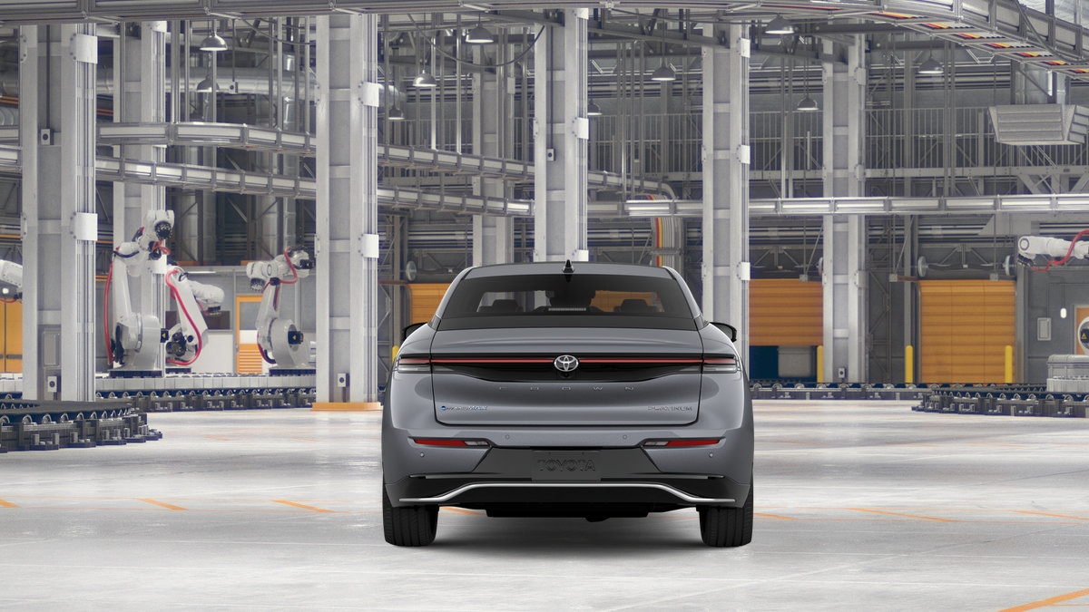 New 2027 Toyota Crown Platinum AWD/4WD image 10