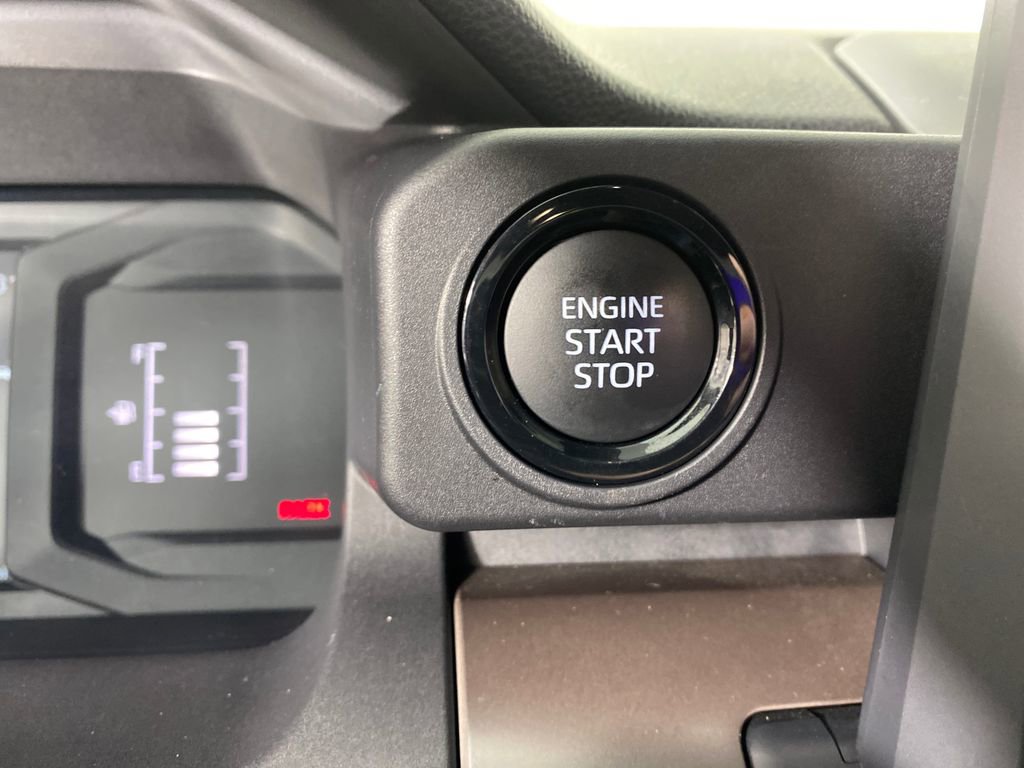 Certified 2024 Toyota Tacoma SR5 image 19