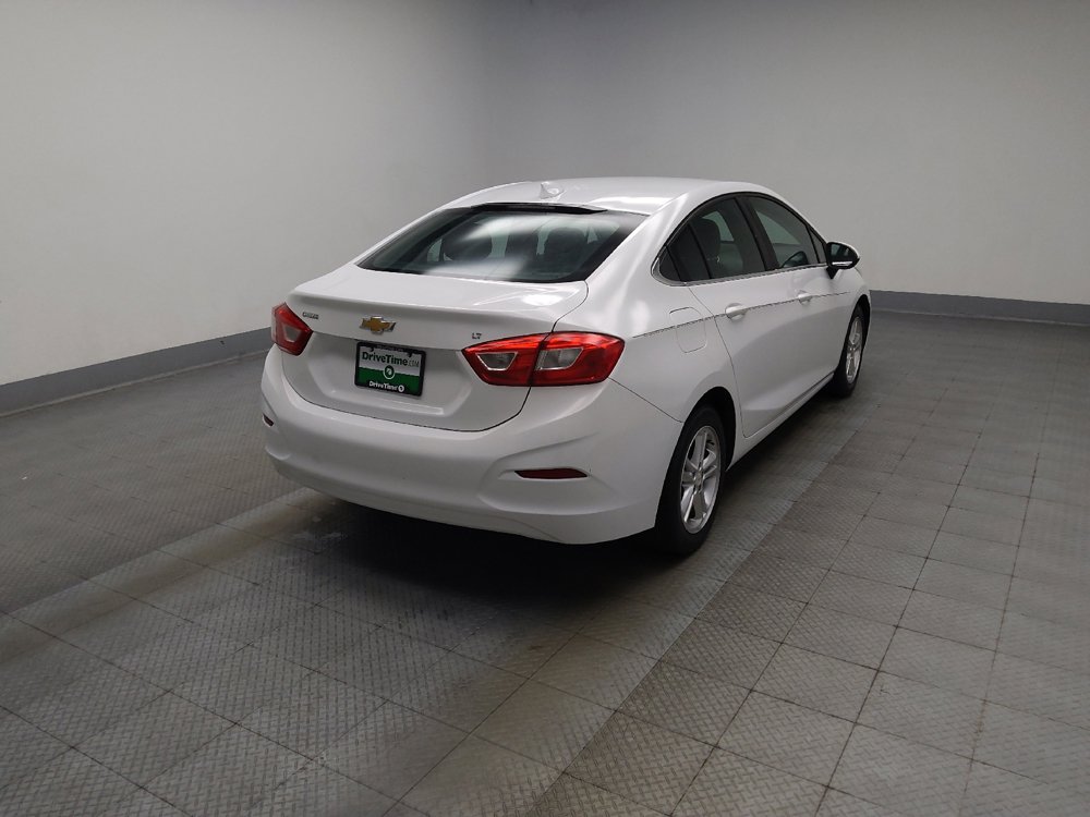 Used 2016 Chevrolet Cruze LT FWD image 9