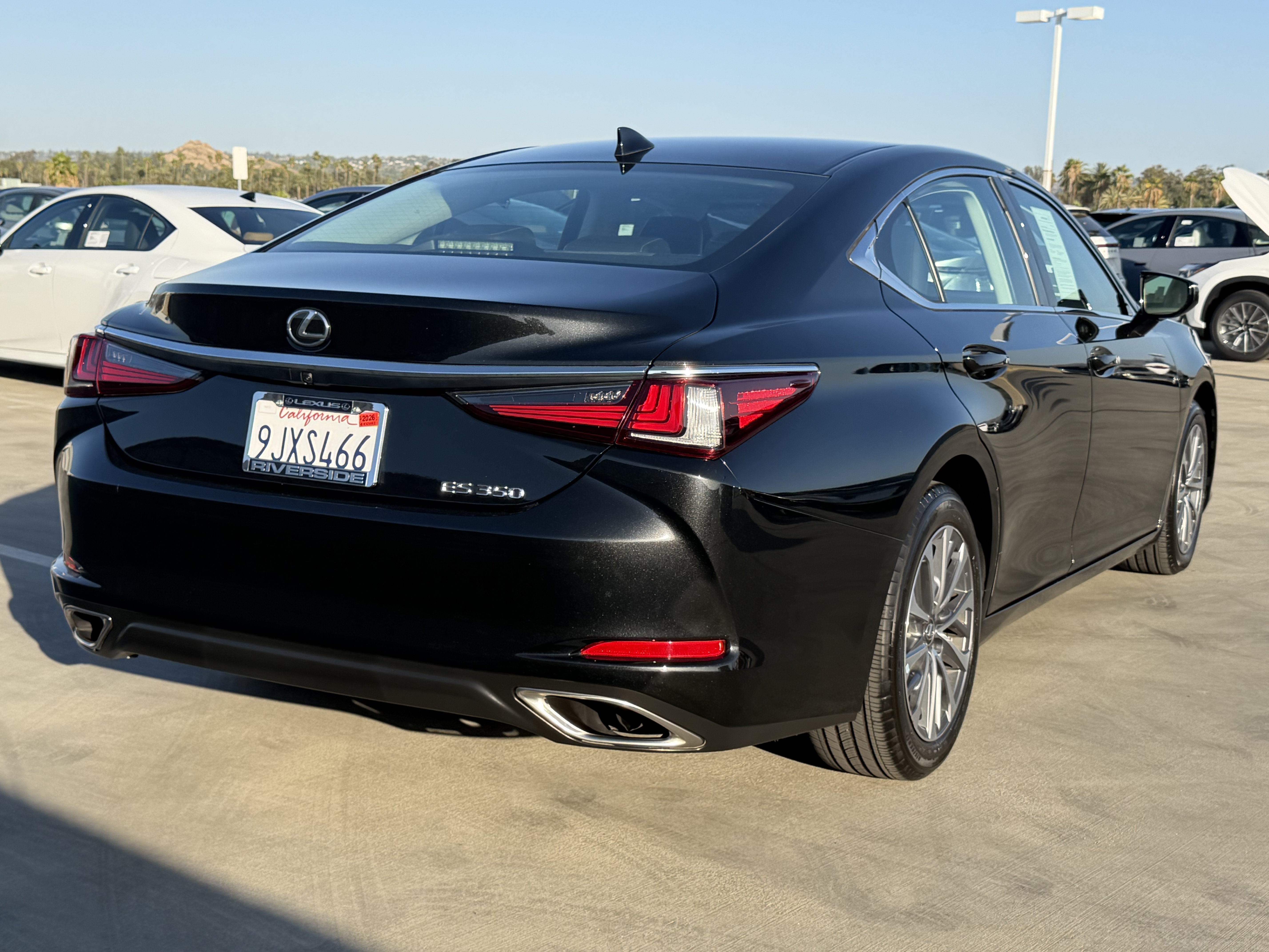 Certified 2024 Lexus ES 350 w/ Accessory Package (Z1) FWD image 10