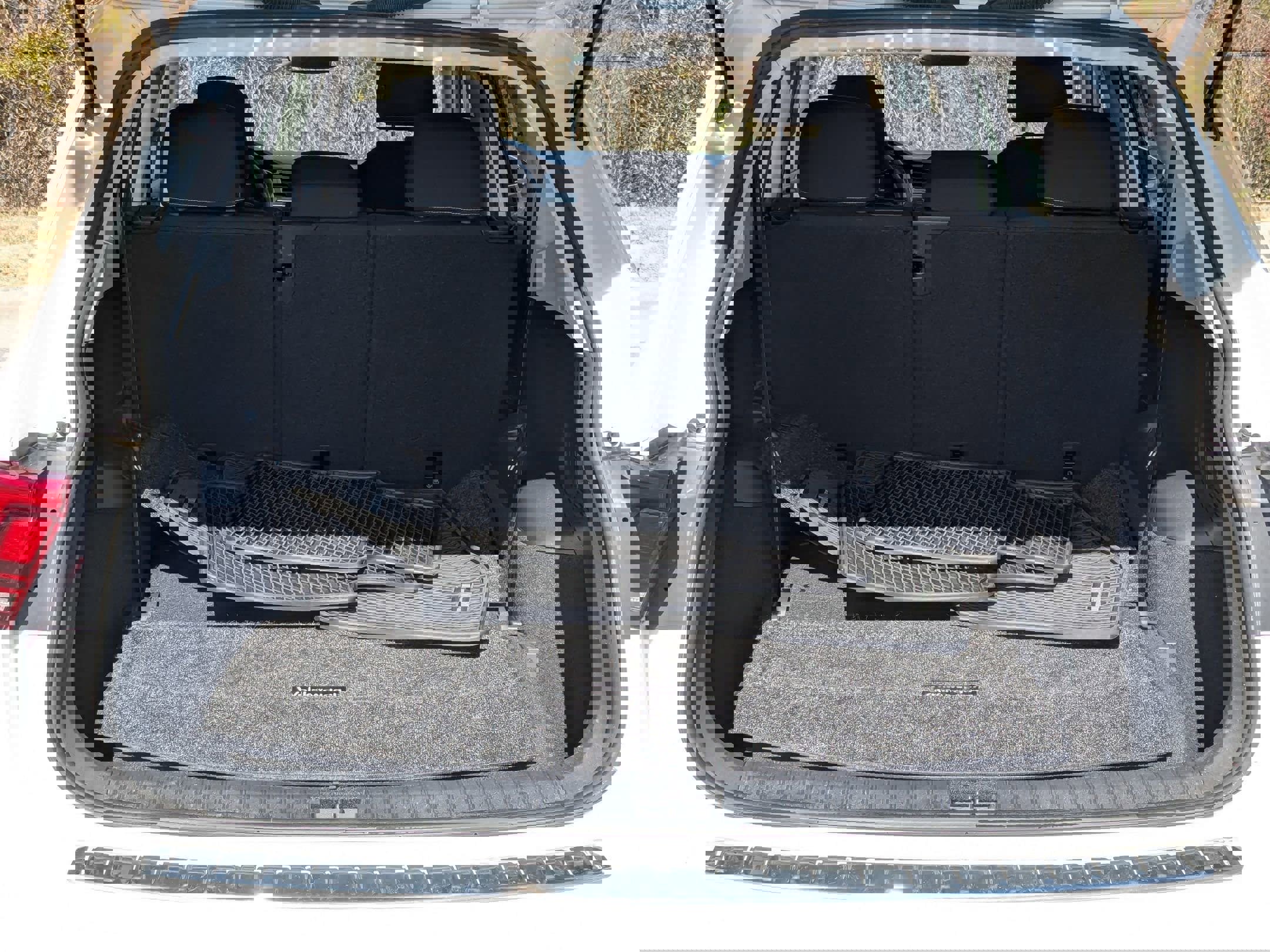 Used 2023 Volkswagen Tiguan S image 24