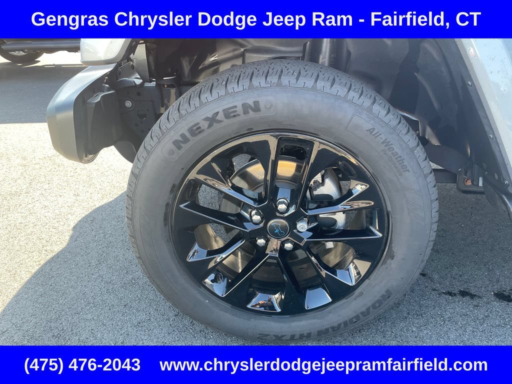 Certified 2024 Jeep Wrangler Unlimited Sahara w/ Technology Group AWD/4WD image 13