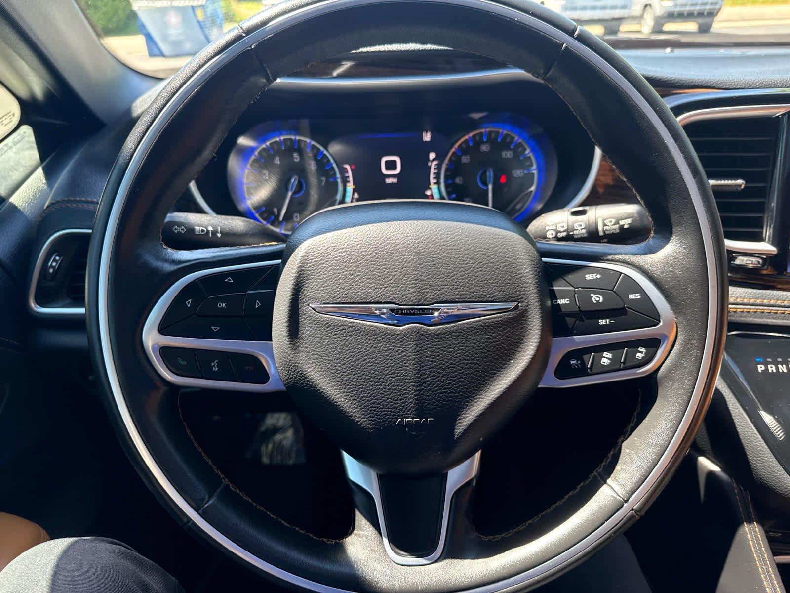 Used 2021 Chrysler Pacifica Pinnacle AWD/4WD image 25