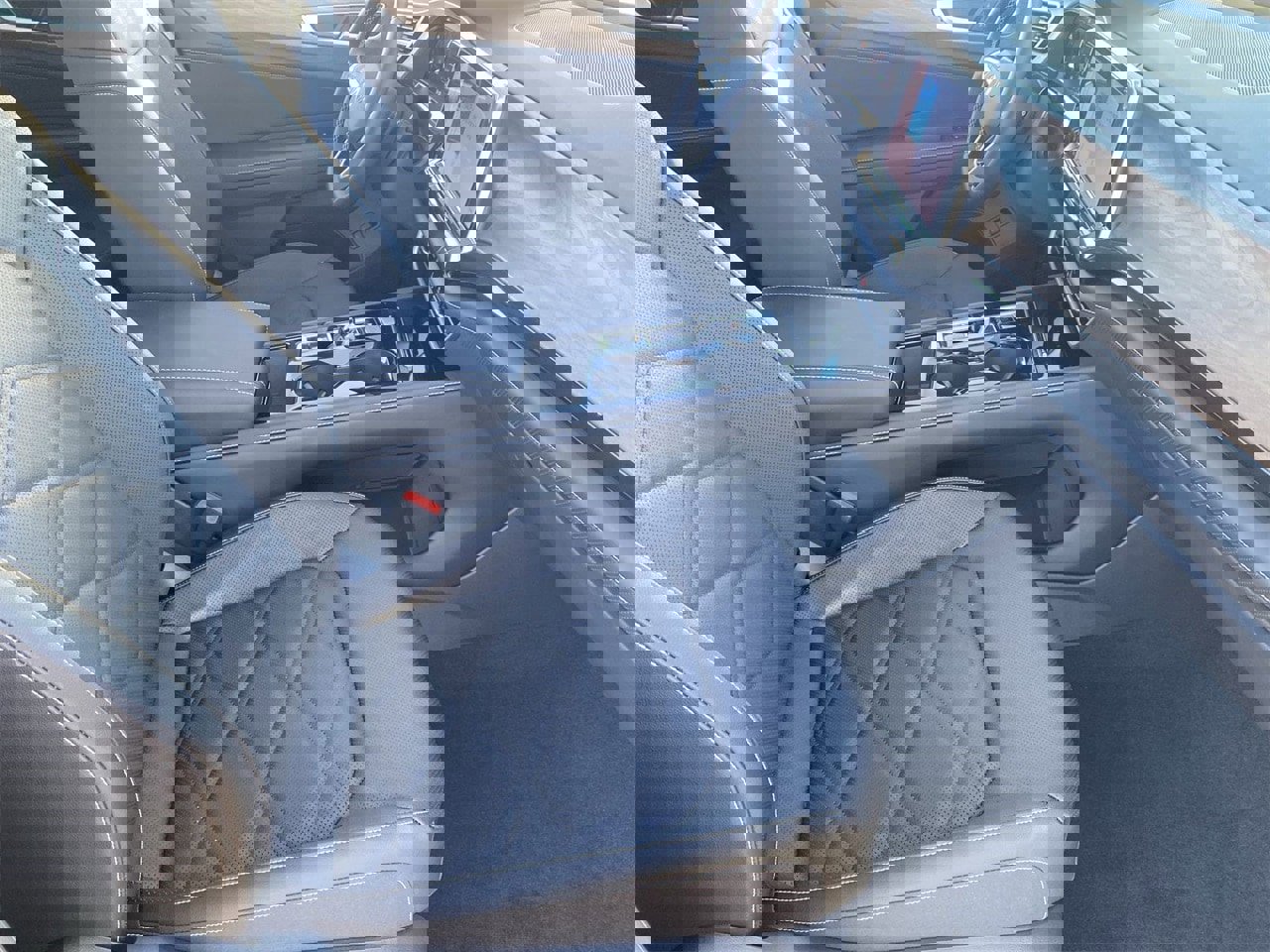 New 2026 Volkswagen Atlas SE image 8