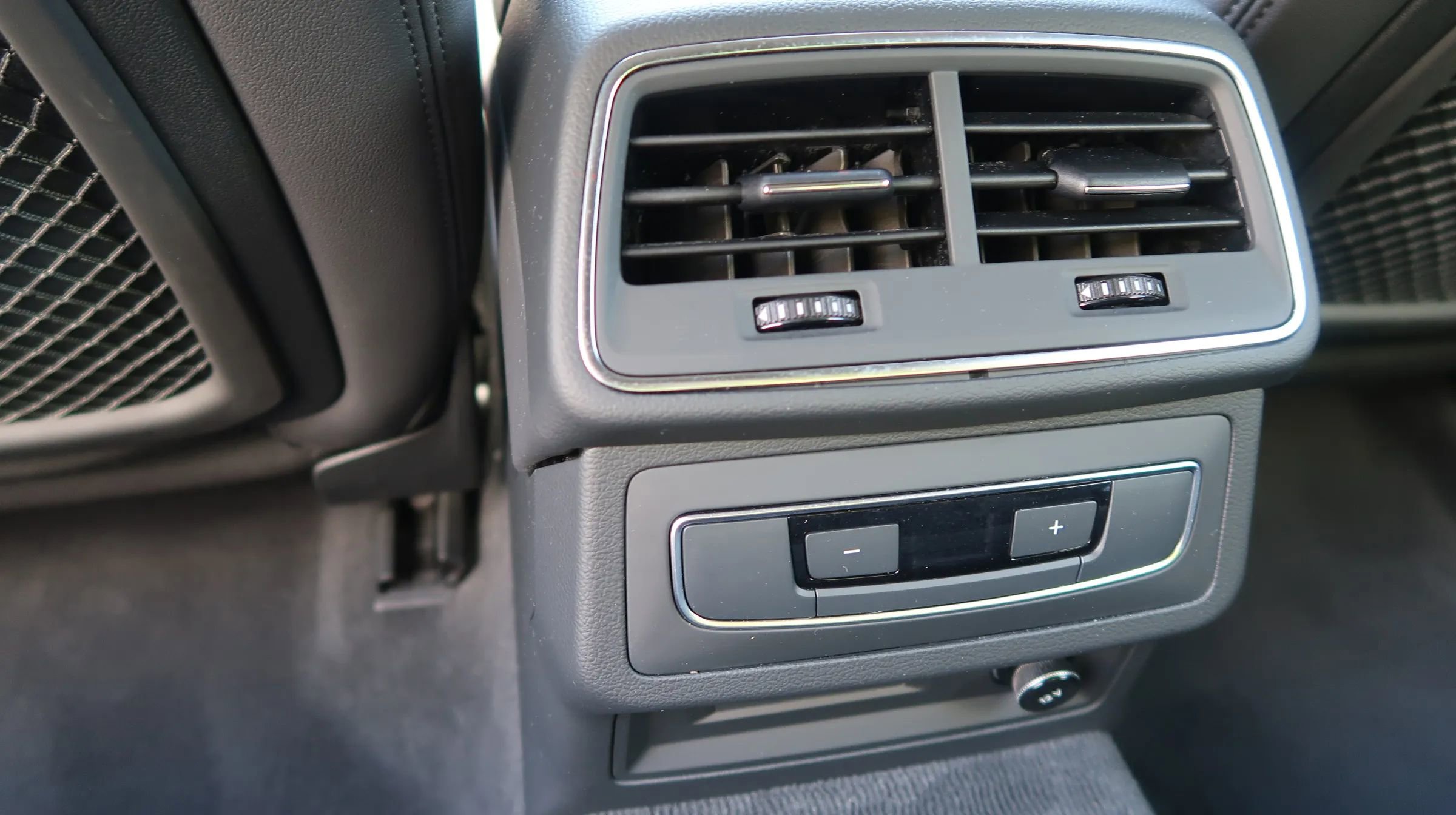 Used 2024 Audi A6 3.0T Premium image 40