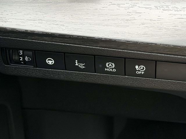 Used 2023 Nissan Ariya FWD image 22