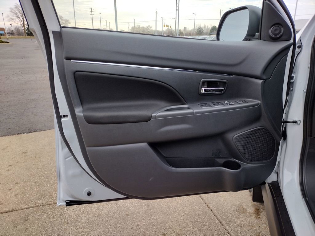 New 2026 Mitsubishi Outlander Sport AWD image 25