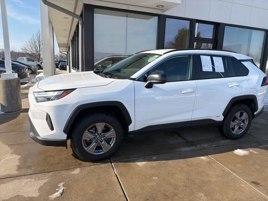 Certified 2025 Toyota RAV4 LE image 5