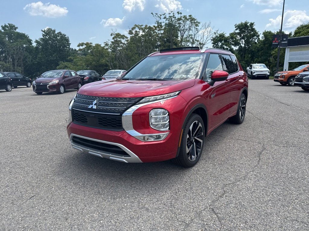 New 2025 Mitsubishi Outlander SEL image 17