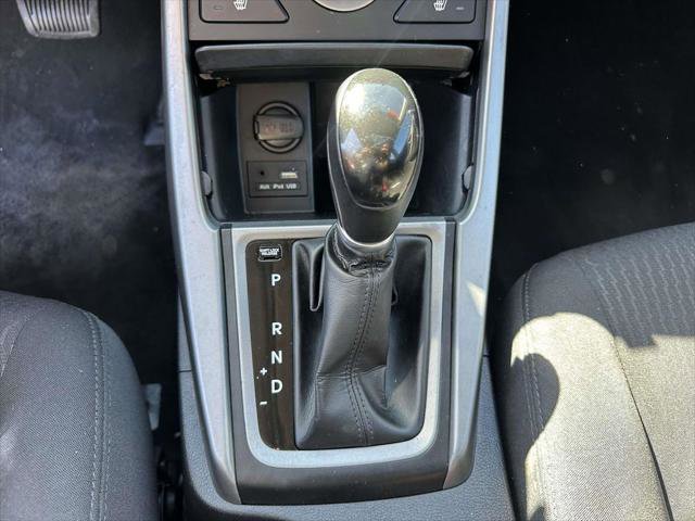 Used 2016 Hyundai Elantra Value Edition image 21