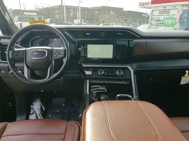 Used 2023 GMC Sierra 1500 Denali Ultimate image 13
