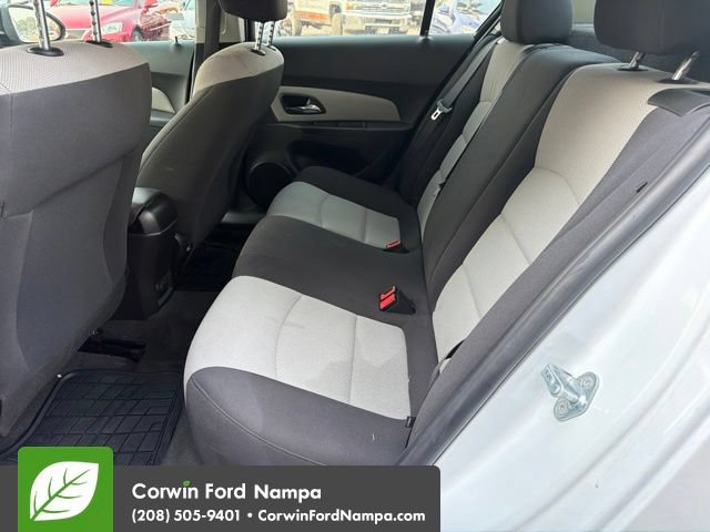 Used 2016 Chevrolet Cruze LS FWD image 11