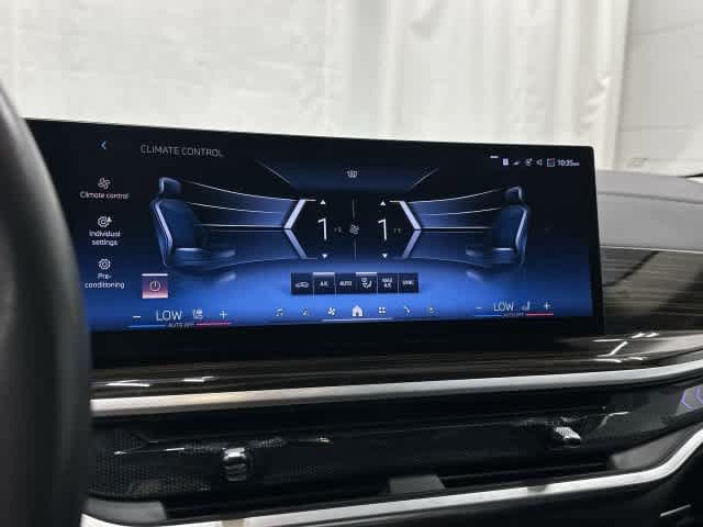 Used 2025 BMW X7 xDrive40i AWD/4WD image 22