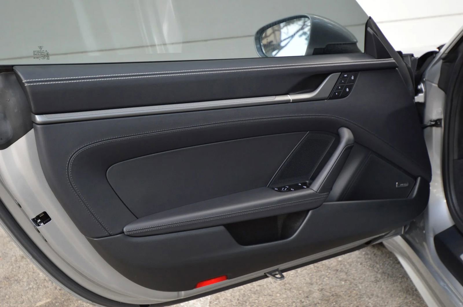 Used 2024 Porsche 911 Carrera 4S image 23