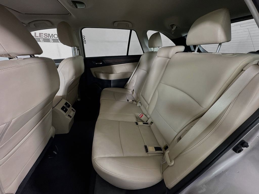 Used 2018 Subaru Outback 3.6R Limited image 26