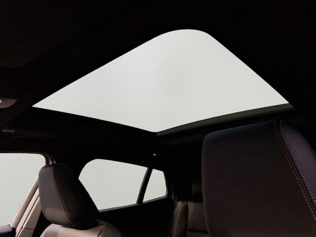 Used 2025 BMW X2 xDrive28i image 15