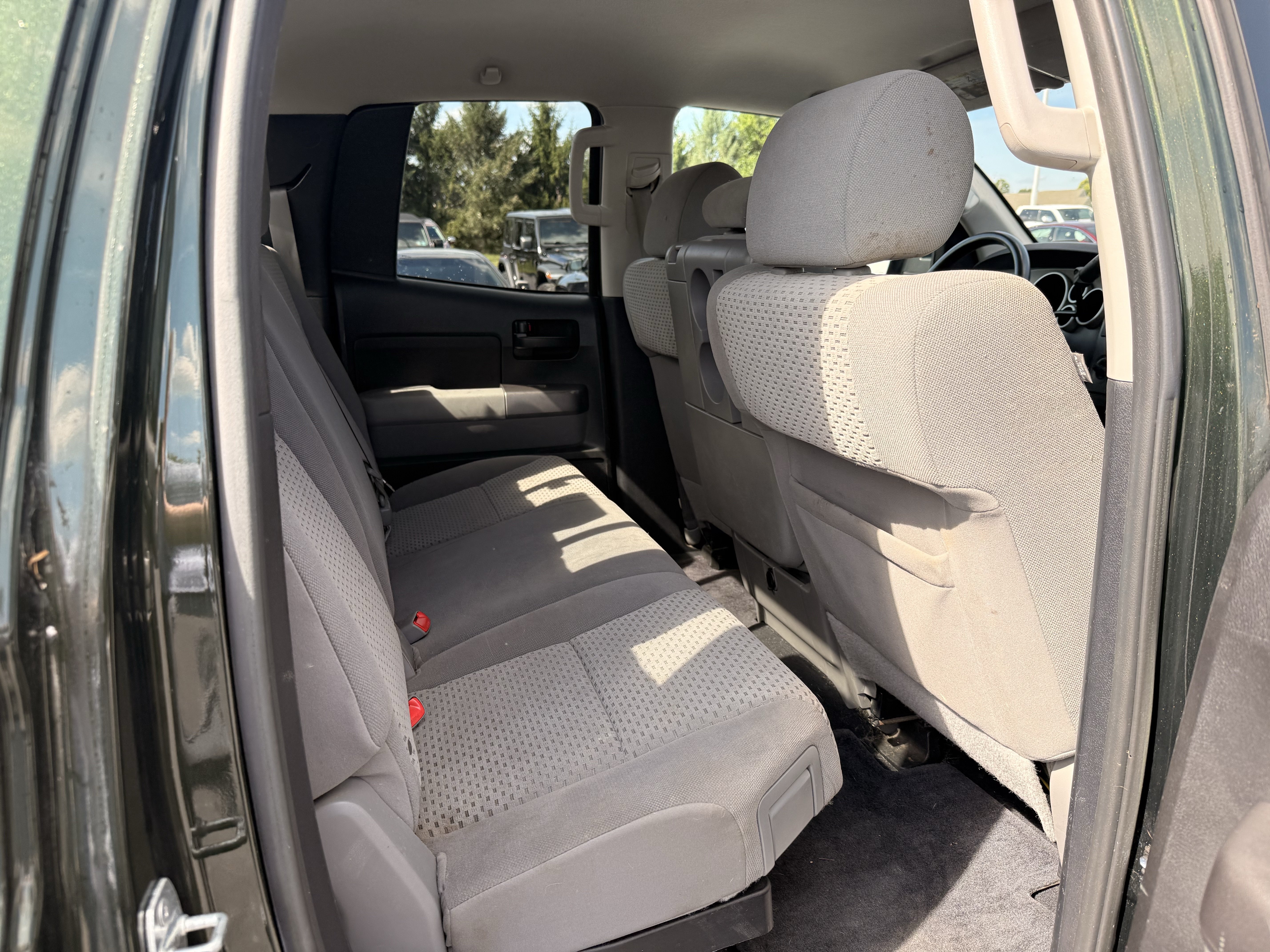 Used 2012 Toyota Tundra 4x4 Double Cab w/ Tow Pkg image 17