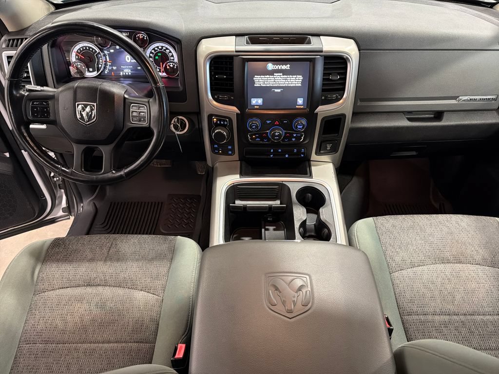 Used 2016 RAM 1500 Big Horn AWD/4WD image 4