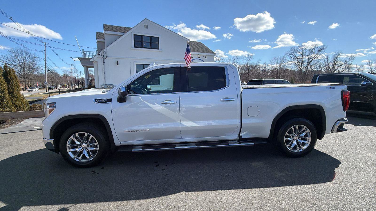 Used 2019 GMC Sierra 1500 SLT w/ SLT Premium Plus Package image 4