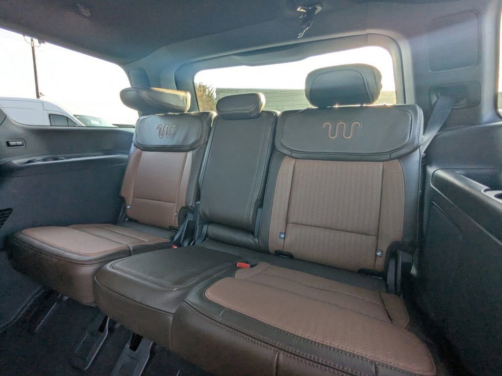 New 2025 Ford Expedition King Ranch image 14