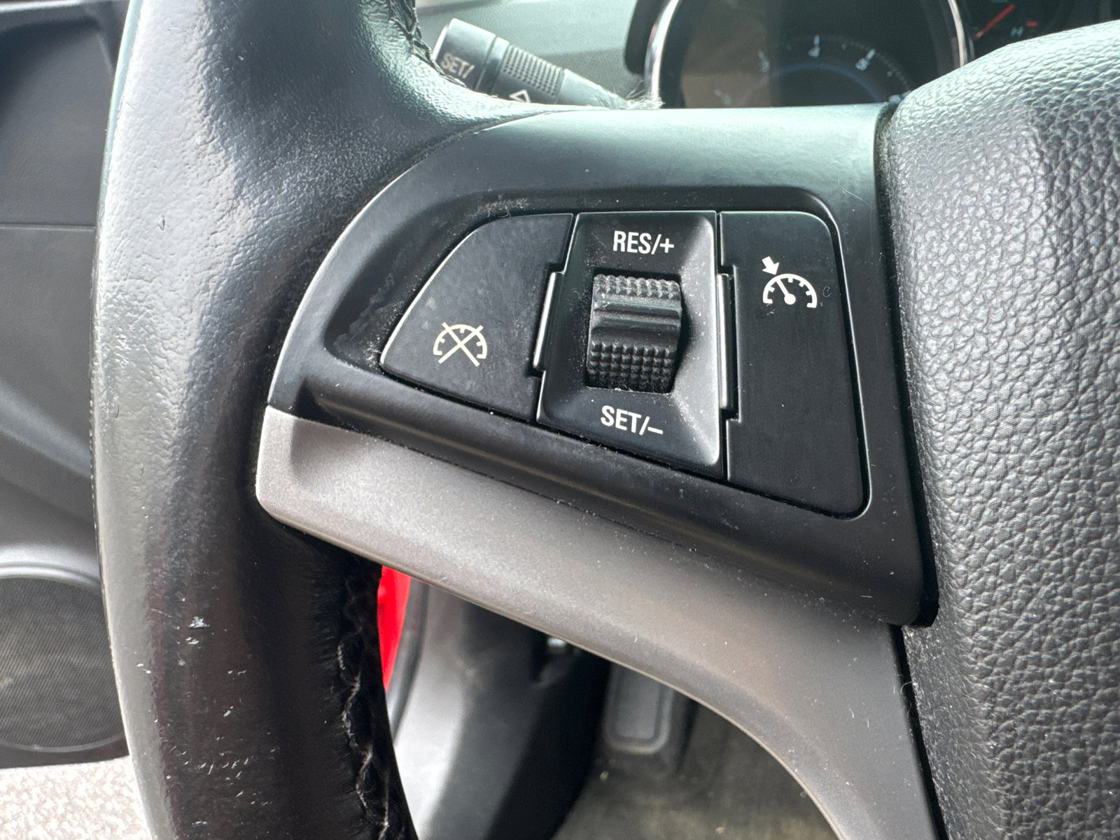 Used 2014 Chevrolet Cruze LTZ w/ RS Package image 29