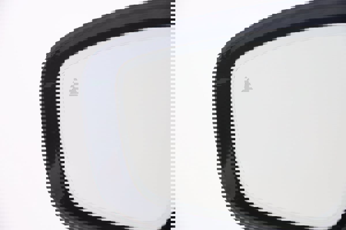 Used 2023 BMW M550i xDrive image 32