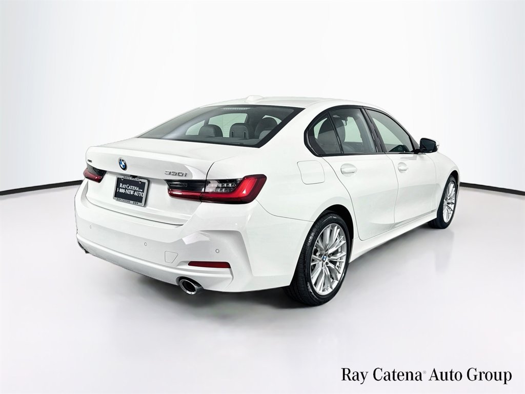 Used 2023 BMW 330i xDrive Sedan w/ Driving Assistance Package AWD/4WD image 7