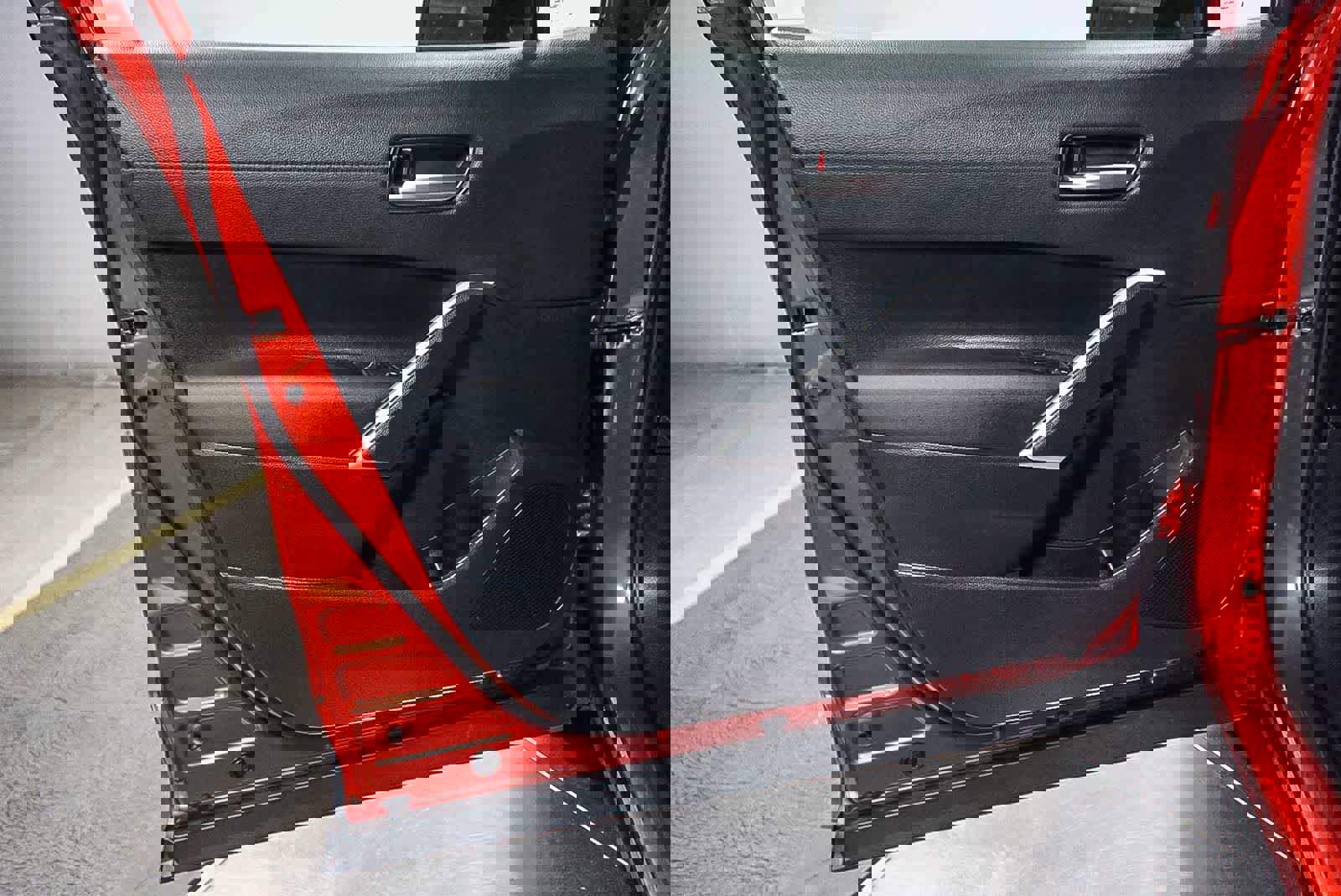 Certified 2025 Toyota Corolla Cross XLE w/ Convenience Package image 23