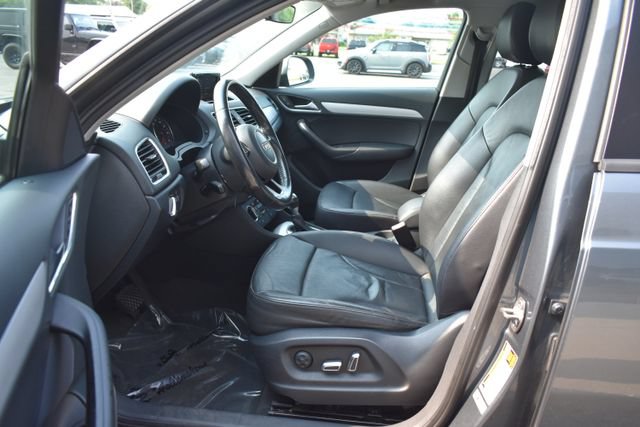 Used 2017 Audi Q3 2.0T Premium FWD image 4