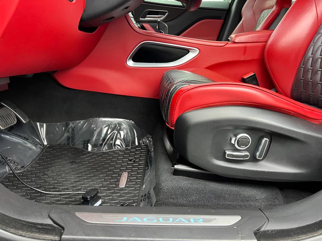 Used 2019 Jaguar F-PACE SVR AWD/4WD image 42