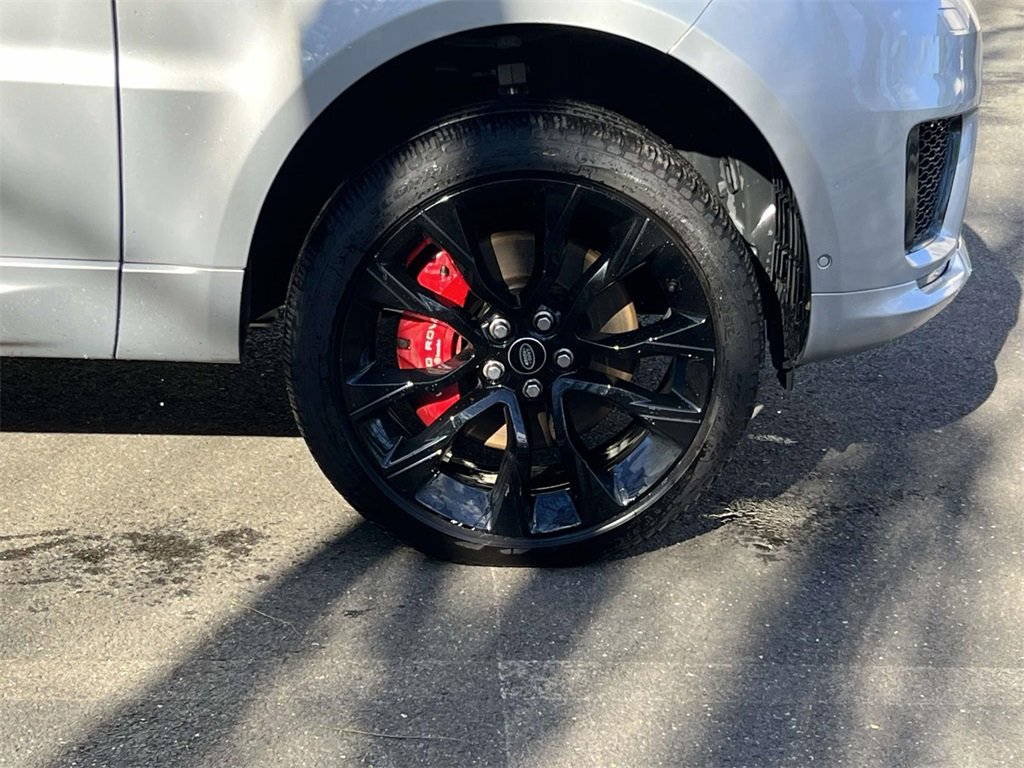 Used 2022 Land Rover Range Rover Sport HST image 7