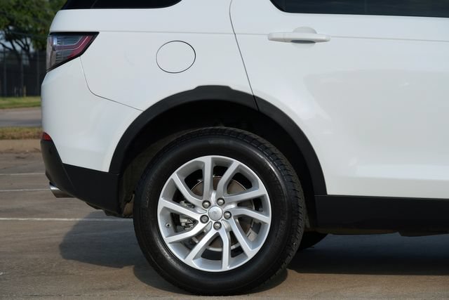 Used 2016 Land Rover Discovery Sport HSE AWD/4WD image 33