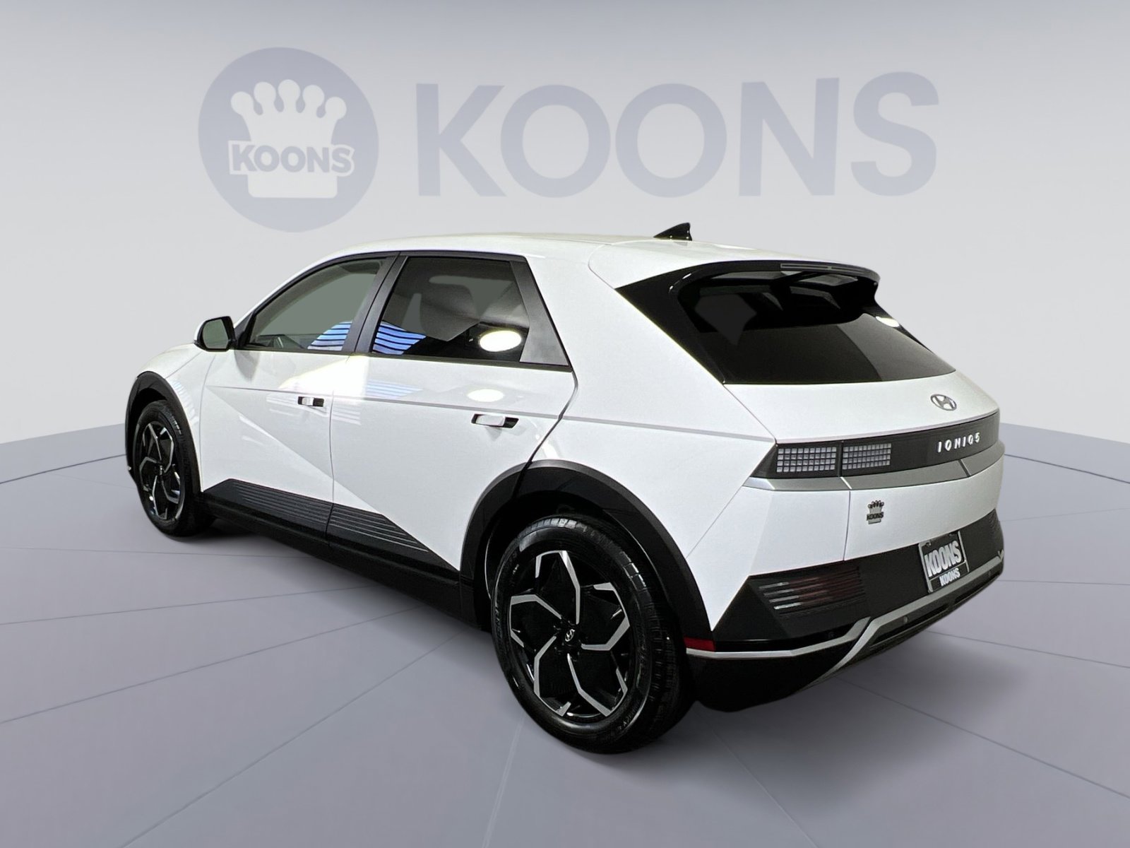 Used 2024 Hyundai Ioniq 5 SEL image 8