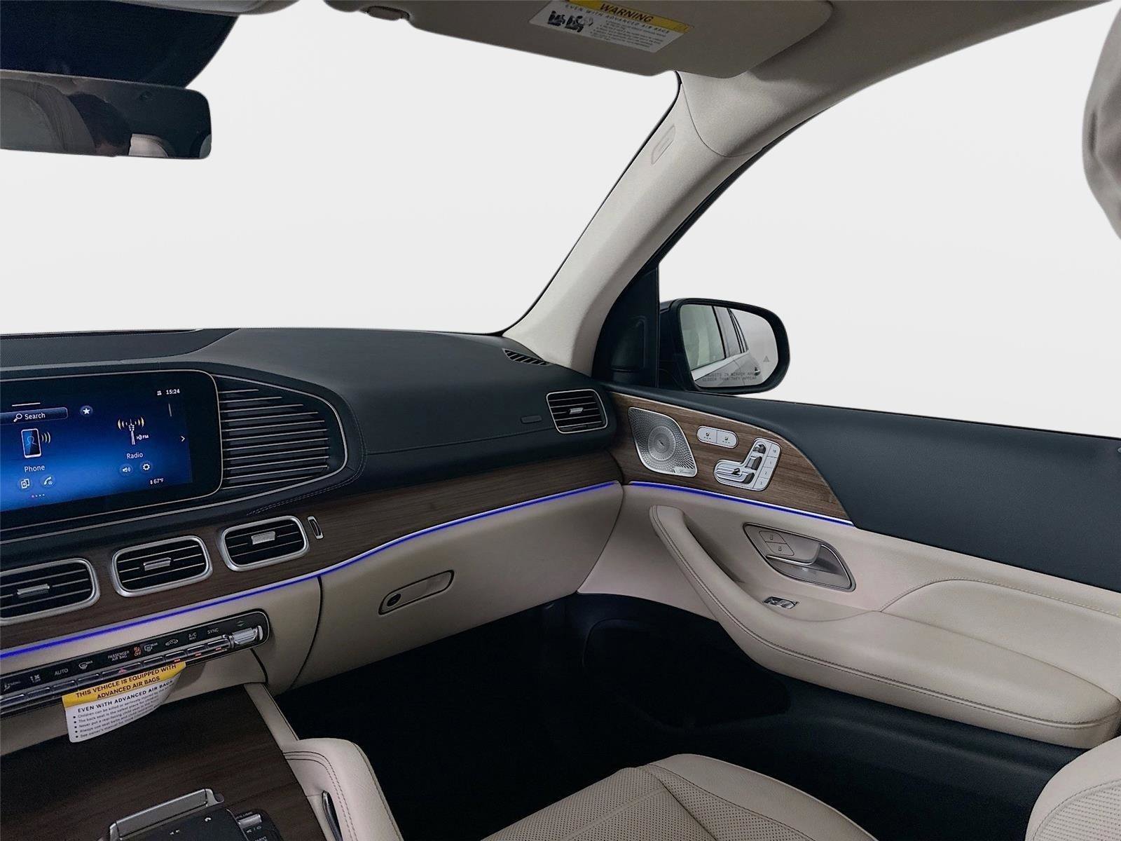 Used 2026 Mercedes-Benz GLS 450 4MATIC image 31