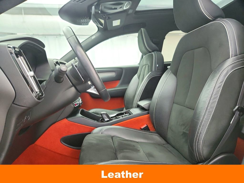 Used 2019 Volvo XC40 T5 R-Design AWD/4WD image 11