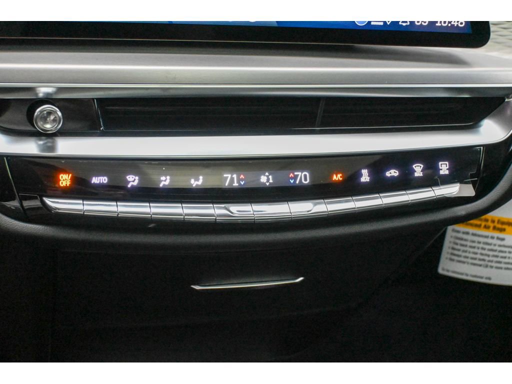 New 2026 Cadillac Lyriq V w/ LPO, Red Accent Package image 39