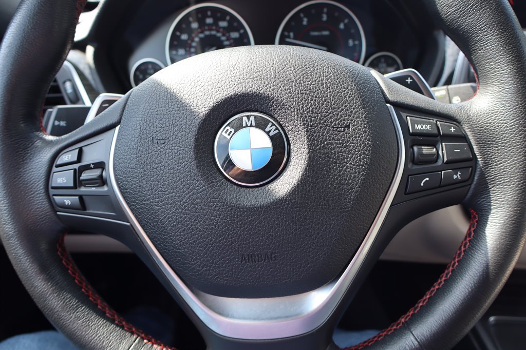 Used 2018 BMW 328d xDrive Wagon AWD/4WD image 41