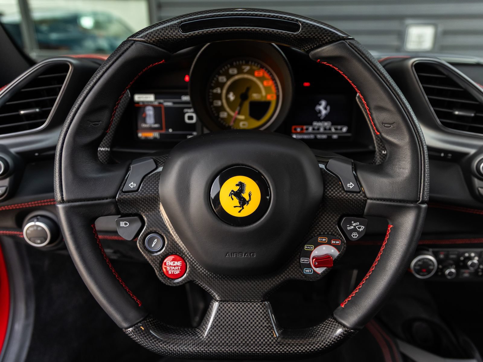 Used 2017 Ferrari 488 GTB RWD image 38