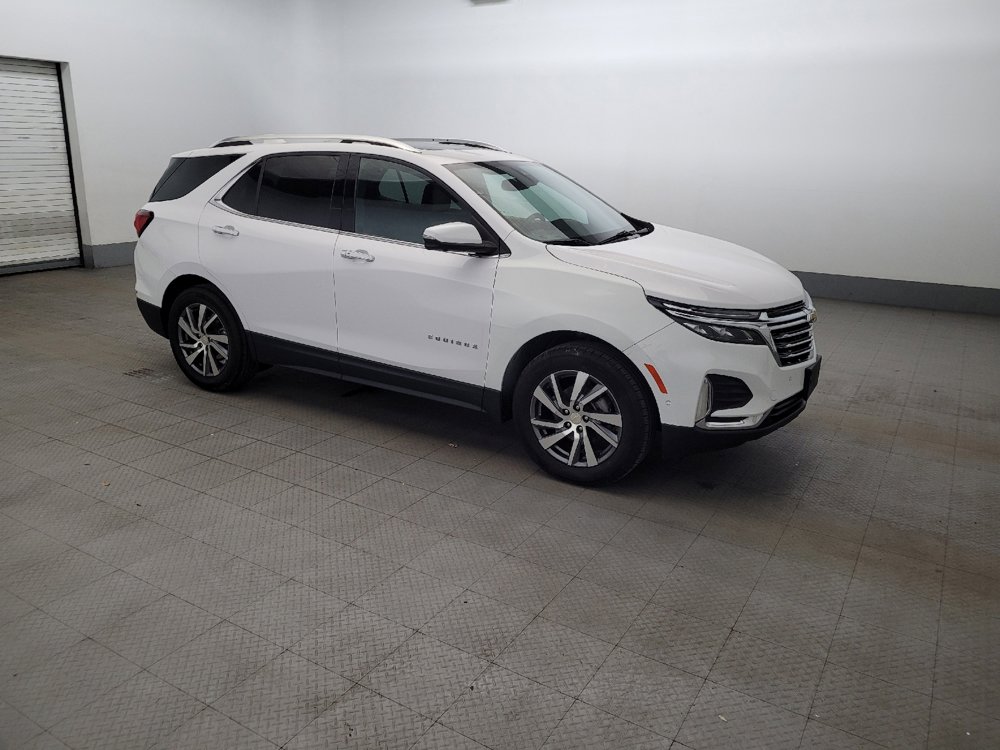 Used 2023 Chevrolet Equinox Premier AWD/4WD image 11
