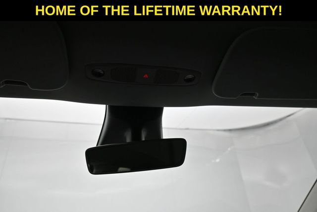 Used 2021 Tesla Model Y Long Range AWD/4WD image 17