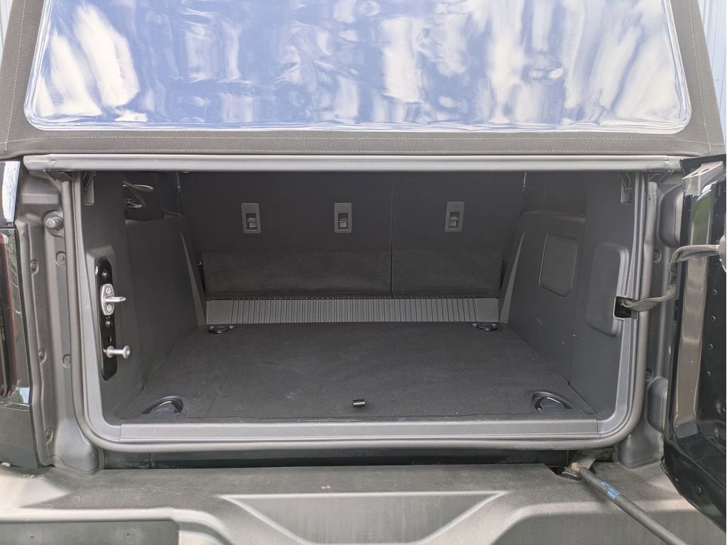 Used 2025 Ford Bronco Outer Banks image 8