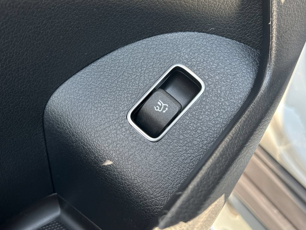 New 2026 Mercedes-Benz GLS 450 4MATIC image 13