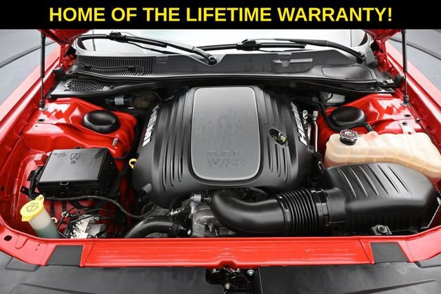 Used 2018 Dodge Challenger R/T w/ Blacktop Package RWD image 43