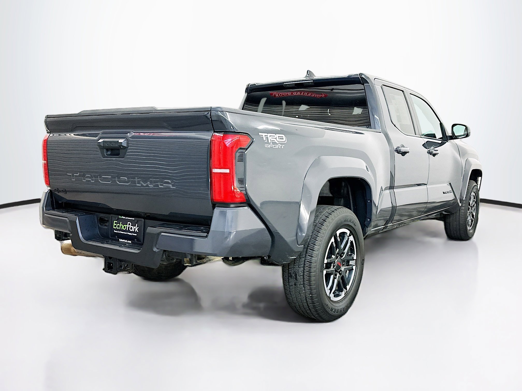 Used 2024 Toyota Tacoma TRD Sport image 9