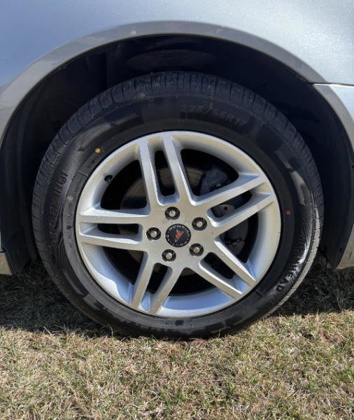 Used 2007 Pontiac Grand Prix w/ Preferred Package FWD image 39