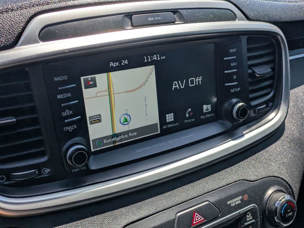 Used 2019 Kia Sorento EX w/ EX Touring Package FWD image 21
