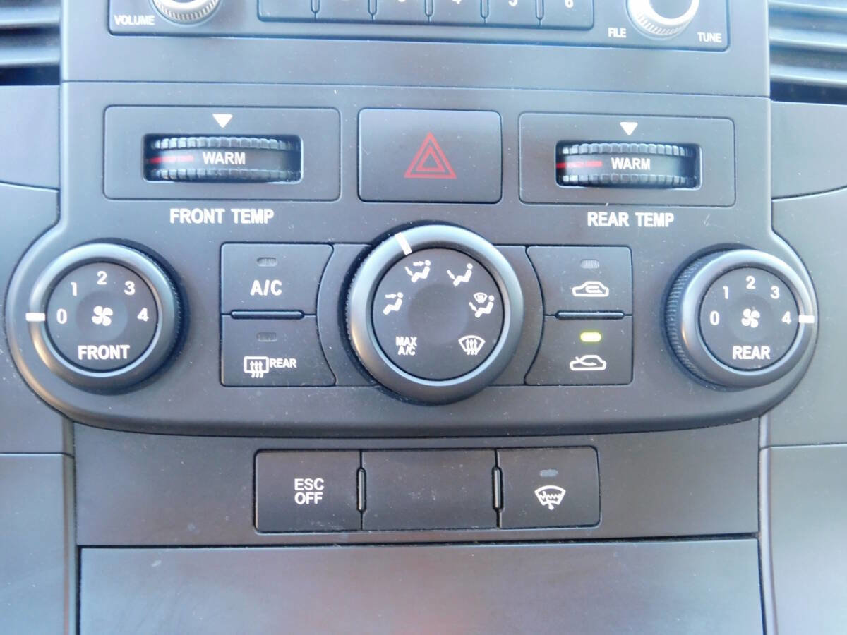 Used 2012 Kia Sedona LX image 14