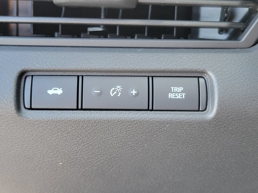 New 2026 Nissan Altima 2.5 SR FWD image 34