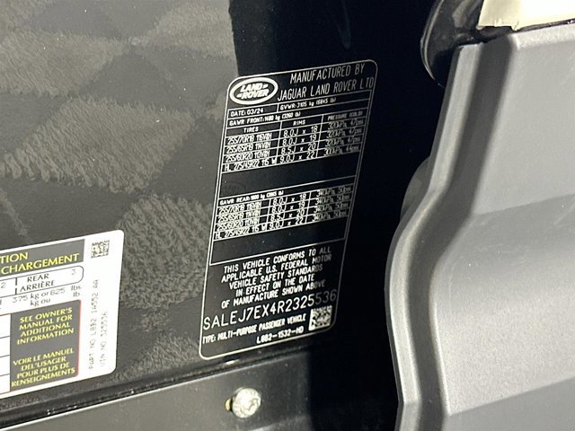 Used 2024 Land Rover Defender 110 S image 31